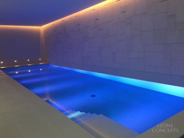 Molianos Blue Pool Hampstead 